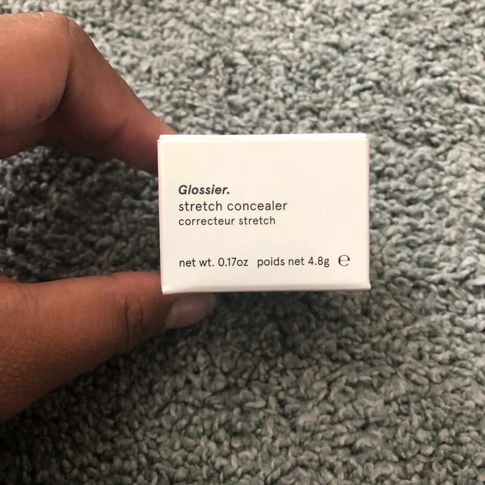 Glossier Stretch Concealer in Deep